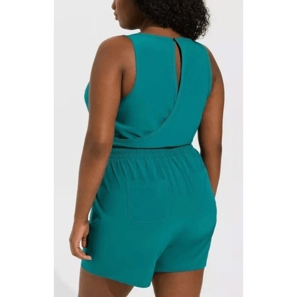 torrid Pants - Torrid Active Womens Teal Green Sleeveless Romper Elastic Waist Pockets Sz 14/16